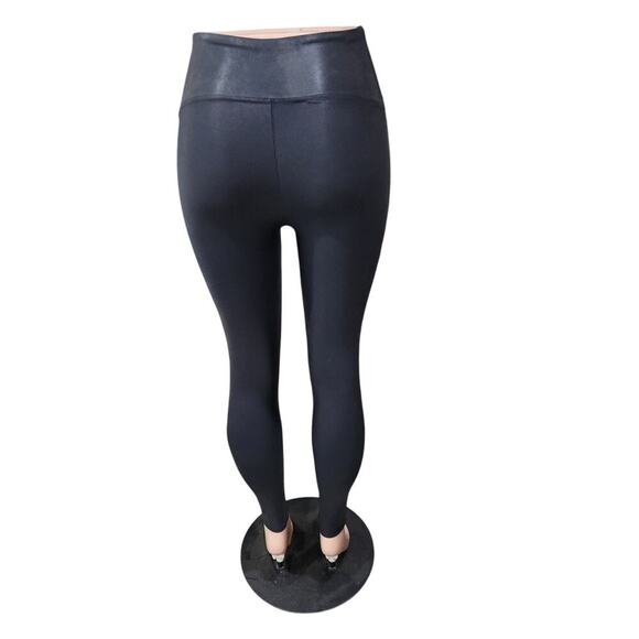 Spanx Women's‎ Faux Leather Leggings Black Size Medium - Picture 9 of 15